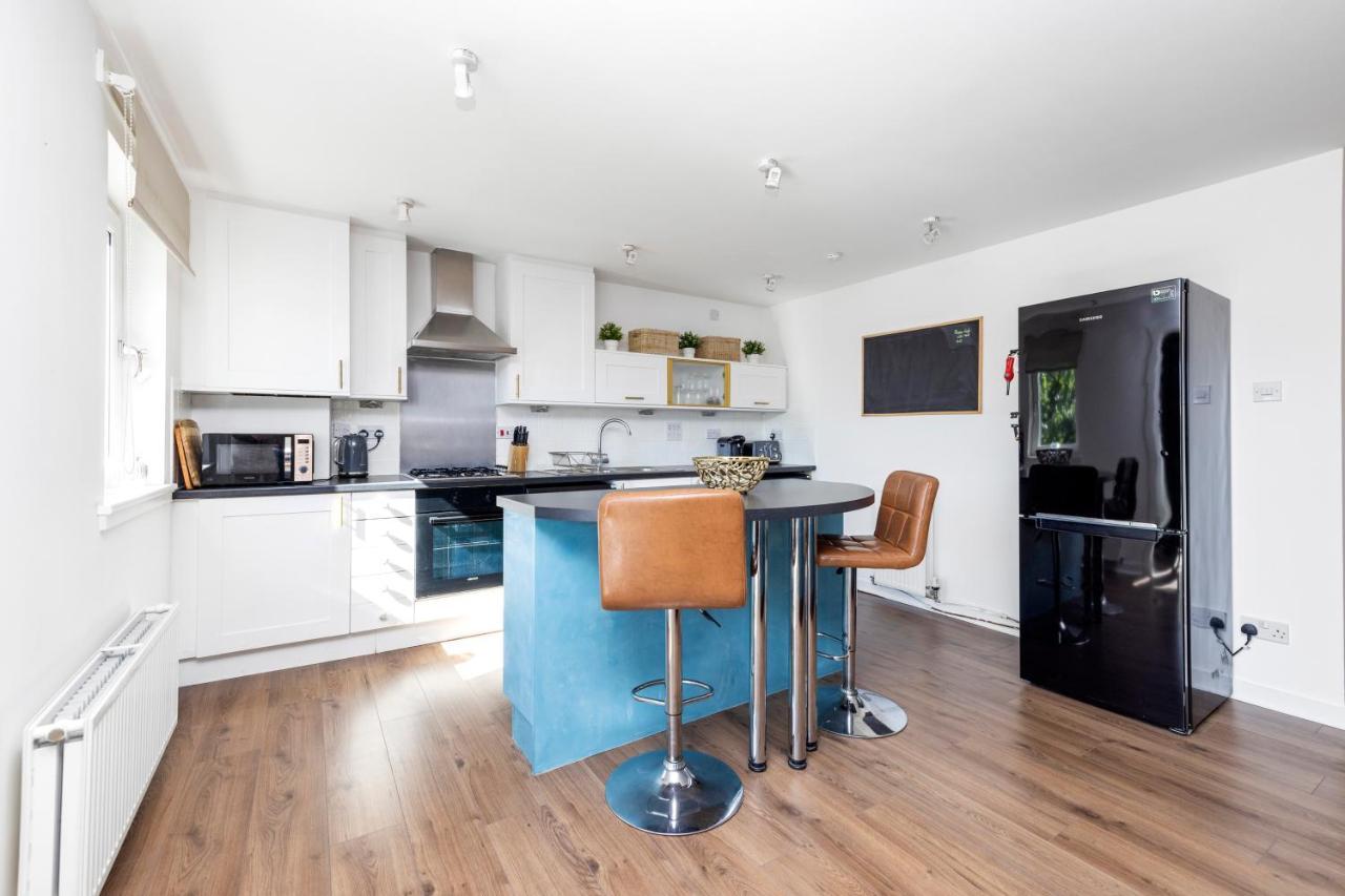 Apartment Joivy Modern 2 Bed Flat Near Murrayfield Stadium *